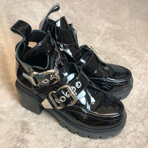 jeffrey campbell maxx platform boot